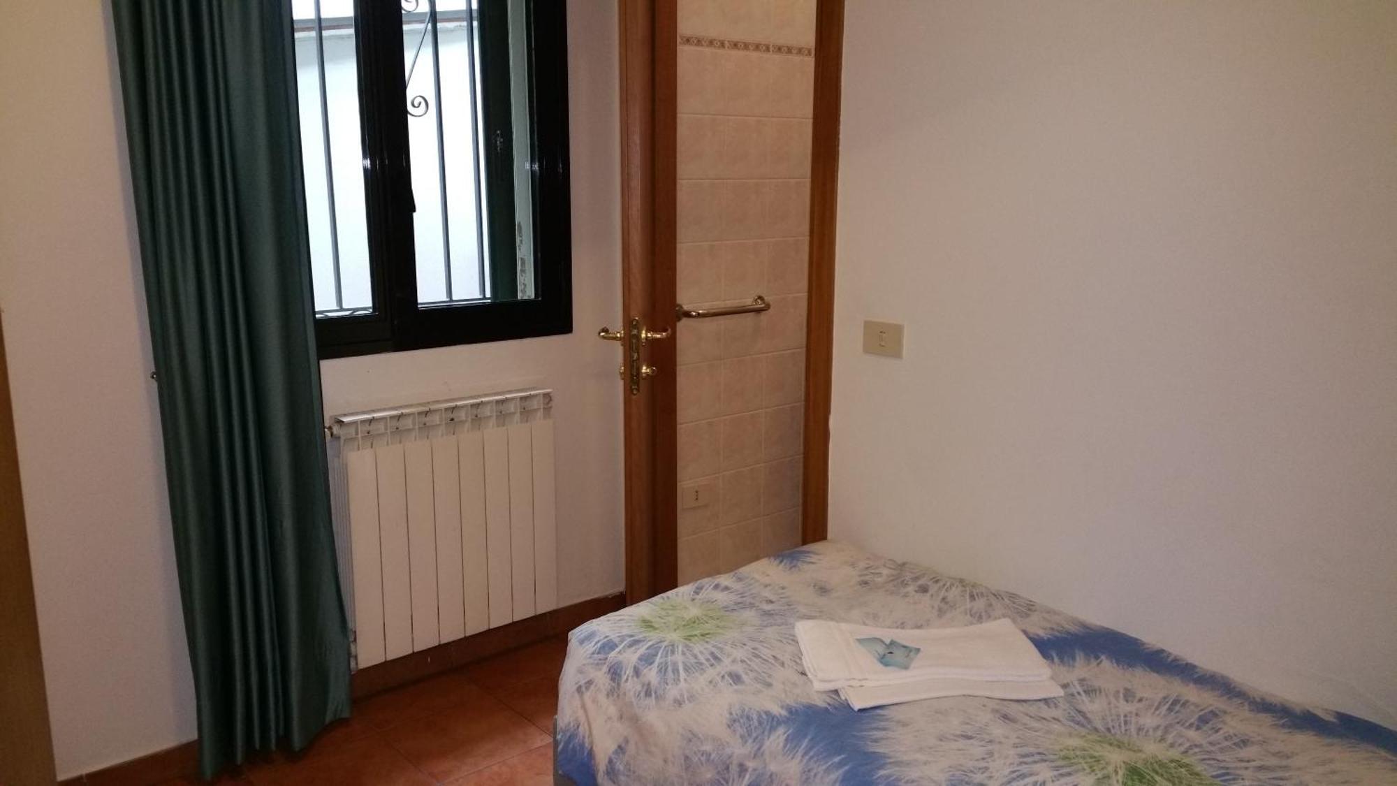 Albergo Sonia Φλωρεντία Δωμάτιο φωτογραφία